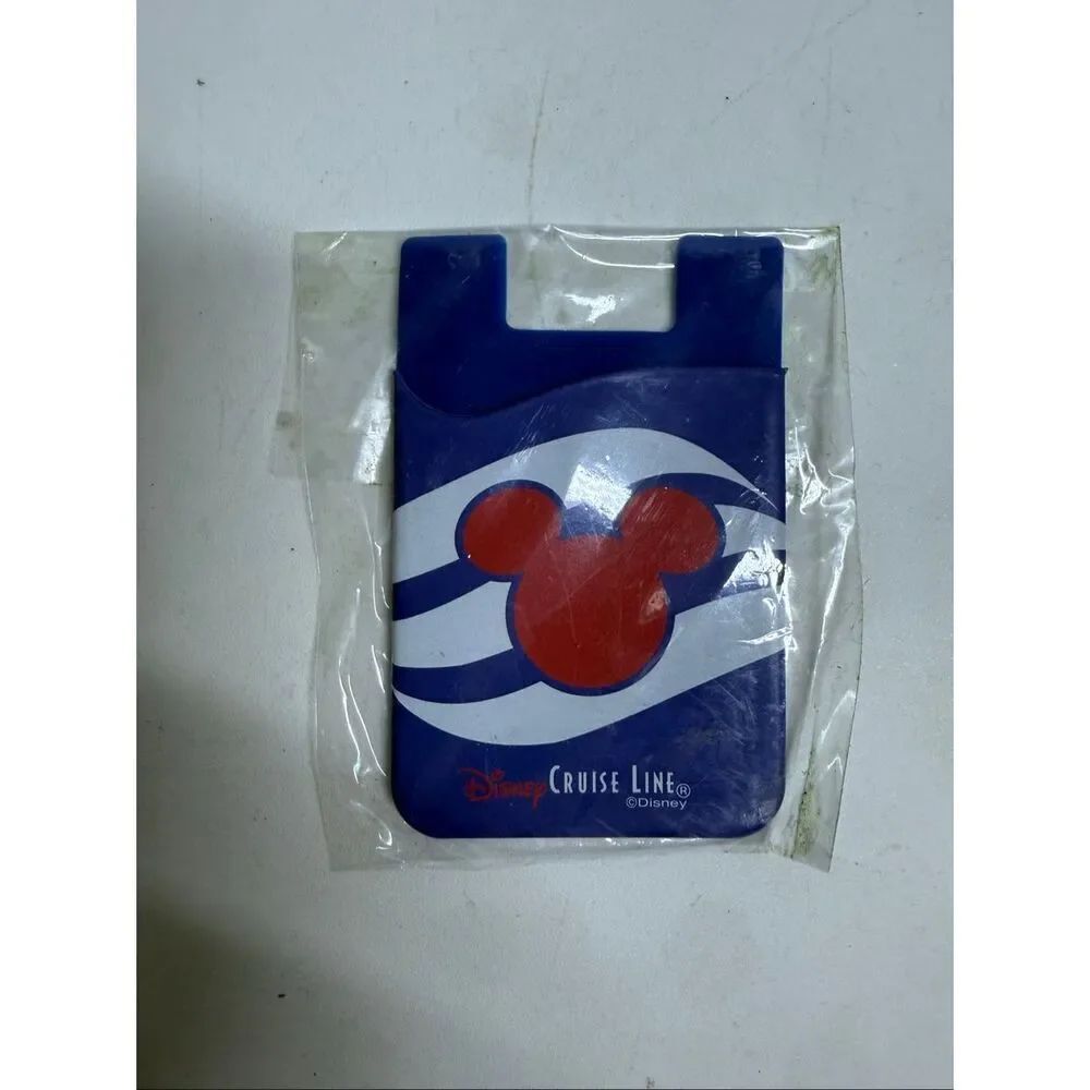 New Disney Cruise Line Silicon Wallet/Phone Stick Credit Card/ ID Holder